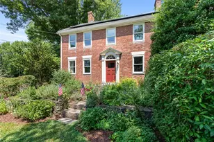 462 Ledge Rd, Seekonk, MA 02771 - Photo 1