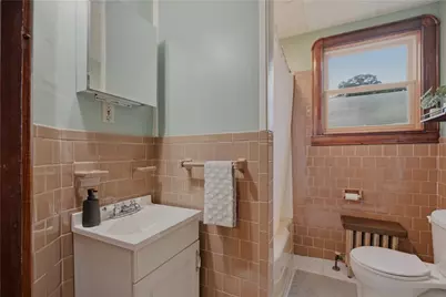 22 South Avenue, Tiverton, RI 02878 - Photo 27