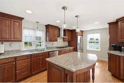 336 Dover Avenue, East Providence, RI 02914 - Photo 3