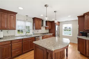 336 Dover Ave, East Providence, RI 02914 - Photo 3