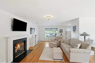 336 Dover Avenue, East Providence, RI 02914 - Photo 25