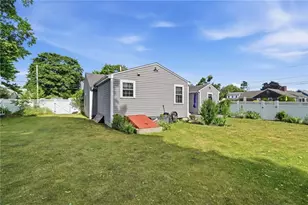 336 Dover Ave, East Providence, RI 02914 - Photo 39