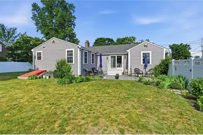 336 Dover Avenue, East Providence, RI 02914 - Photo 35