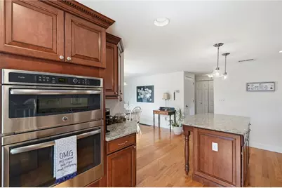 336 Dover Avenue, East Providence, RI 02914 - Photo 5
