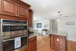 336 Dover Ave, East Providence, RI 02914 - Photo 5