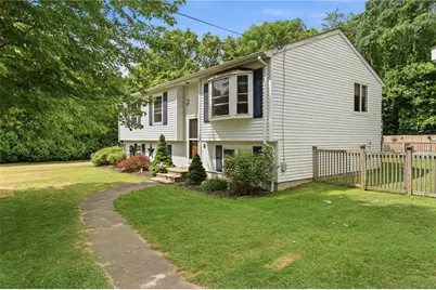 8 Sparrow Drive, Westerly, RI 02891 - Photo 3