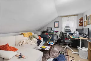 5 Trenton St, Providence, RI 02906 - Photo 21