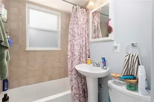 5 Trenton St, Providence, RI 02906 - Photo 7