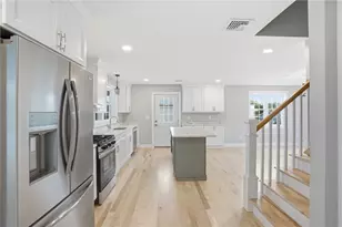 60 Bloor St, Warwick, RI 02889 - Photo 13