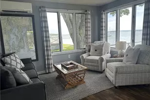 25 Bayside Ave, Portsmouth, RI 02871 - Photo 7