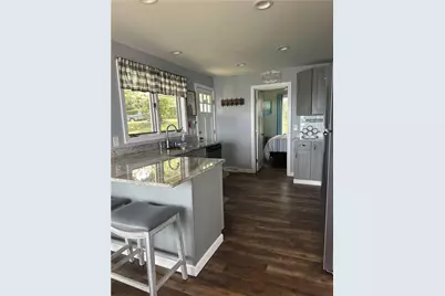 25 Bayside Avenue, Portsmouth, RI 02871 - Photo 7