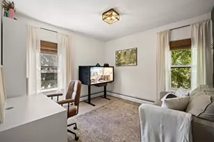 214 Morris Ave, Pawtucket, RI 02860 - Photo 15