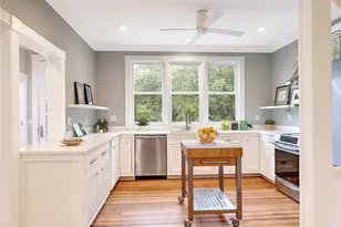 47 Lauriston St, Providence, RI 02906 - Photo 17