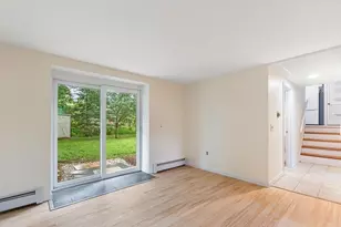 47 Gentian Dr, South Kingstown, RI 02879 - Photo 27