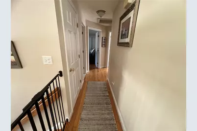 1089 Greenwich Avenue, Warwick, RI 02886 - Photo 5