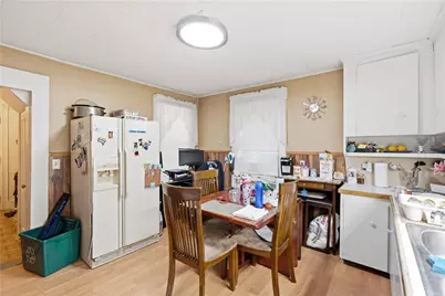 14 Garfield Avenue, East Providence, RI 02916 - Photo 5
