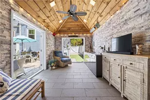 12 Park St, Newport, RI 02840 - Photo 31