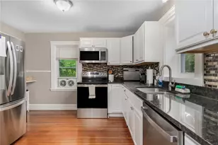1315 New London Ave, Cranston, RI 02920 - Photo 7
