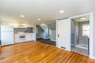 1315 New London Ave, Cranston, RI 02920 - Photo 31