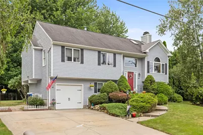 46 Canonchet Trail, Cranston, RI 02921 - Photo 19