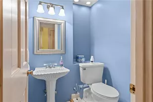 46 Canonchet Trail, Cranston, RI 02921 - Photo 15