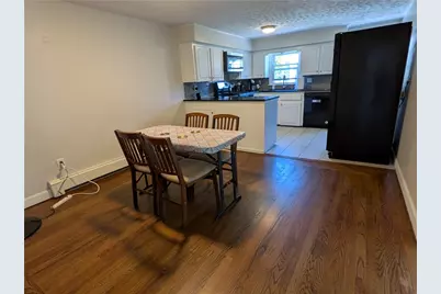 118 Center Avenue, Middletown, RI 02842 - Photo 3