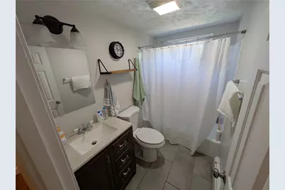 118 Center Avenue, Middletown, RI 02842 - Photo 17