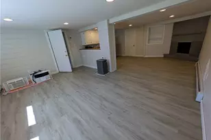 118 Center Ave, Middletown, RI 02842 - Photo 23