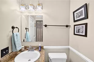 266 Scituate Ave, Cranston, RI 02921 - Photo 21