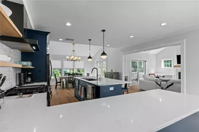 561 Bristol Ferry Road #B, Portsmouth, RI 02871 - Photo 5