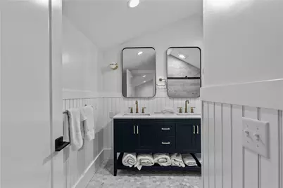 561 Bristol Ferry Road #B, Portsmouth, RI 02871 - Photo 25