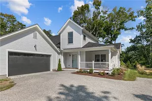 561 Bristol Ferry Rd, Portsmouth, RI 02871 - Photo 9