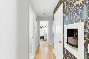 23 Dyer St, Warren, RI 02885 - Photo 9
