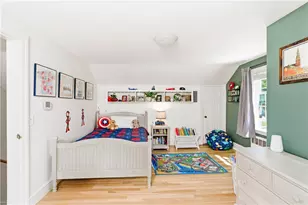 23 Dyer St, Warren, RI 02885 - Photo 27