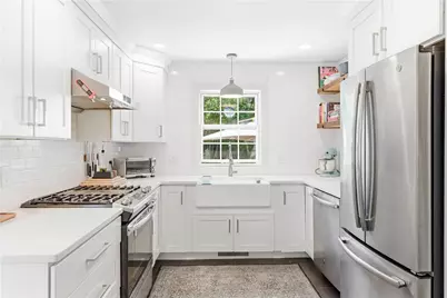 23 Dyer Street, Warren, RI 02885 - Photo 3