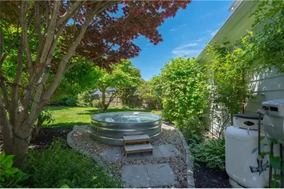 23 Dyer Street, Warren, RI 02885 - Photo 43