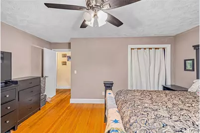 10 Booth Avenue, Pawtucket, RI 02861 - Photo 13