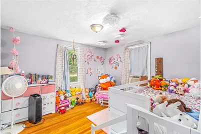 10 Booth Avenue, Pawtucket, RI 02861 - Photo 15