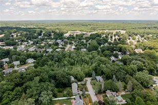 9 Apache Ln, Cumberland, RI 02864 - Photo 35