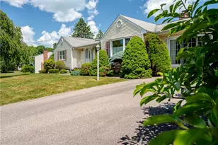 9 Apache Ln, Cumberland, RI 02864 - Photo 5