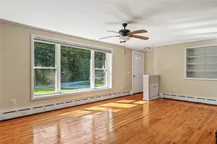 15 Highland Rd, Glocester, RI 02814 - Photo 9