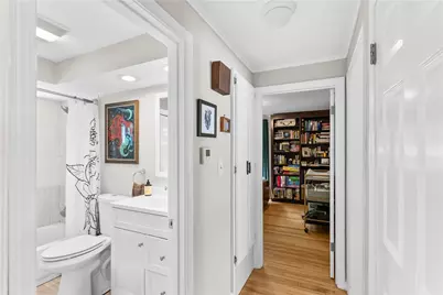 105 Ballston Avenue, Pawtucket, RI 02861 - Photo 17