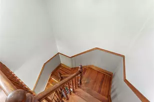 271 Highland Ave, Providence, RI 02906 - Photo 17