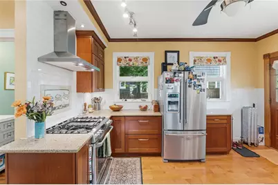 271 Highland Avenue, Providence, RI 02906 - Photo 7