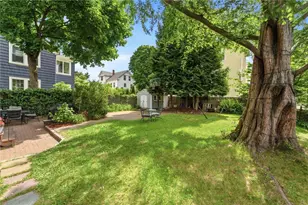 271 Highland Ave, Providence, RI 02906 - Photo 31