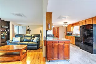 89 Skunk Hill Rd, Hopkinton, RI 02832 - Photo 17