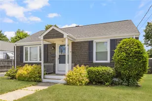 39 Gloria St, Pawtucket, RI 02861 - Photo 15