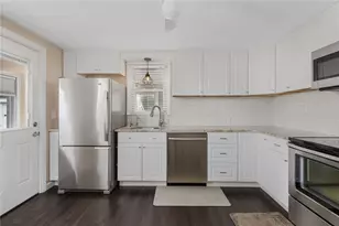 39 Gloria St, Pawtucket, RI 02861 - Photo 3