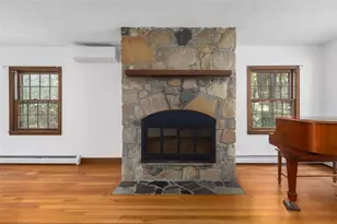 15 Williams Rd, Smithfield, RI 02917 - Photo 7
