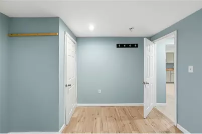 61 Moore Street, Providence, RI 02907 - Photo 31